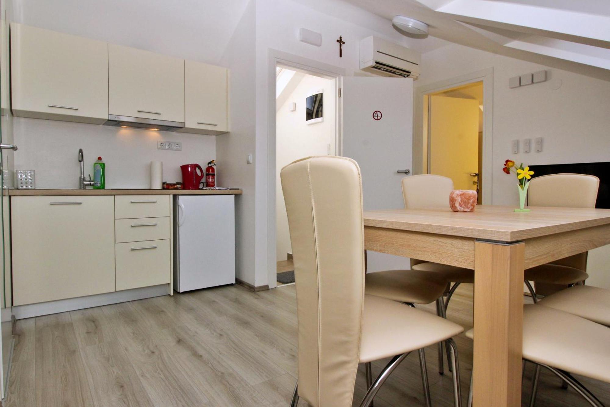 Apartment Ivo P. Šilo Esterno foto